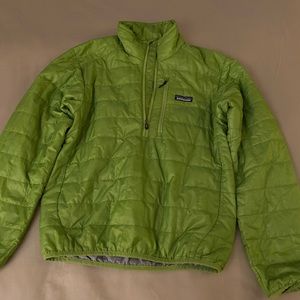 Men’s Patagonia jacket. Size XS